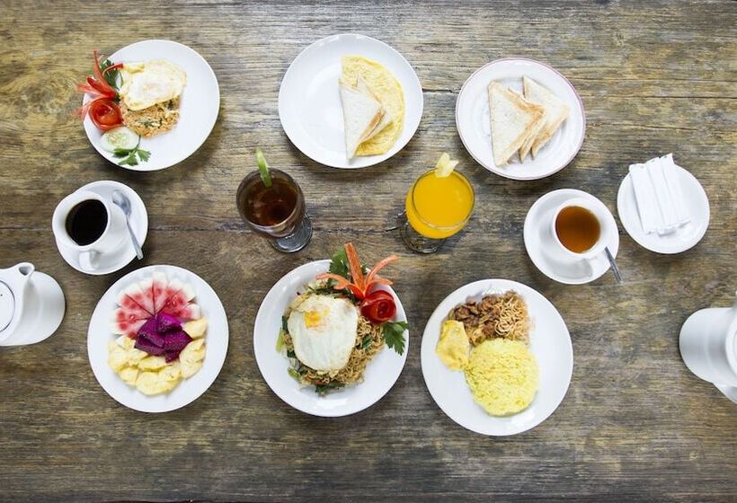 בית מלון כפרי Sindhu Mertha Sanur