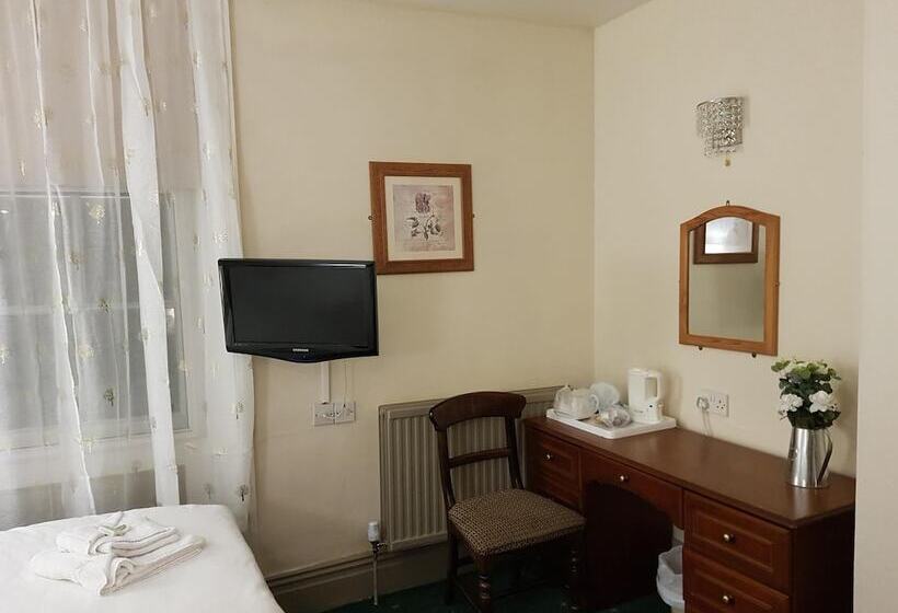 فندق The Linden Tree