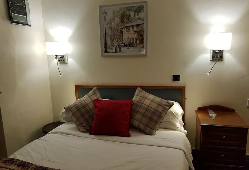 فندق The Linden Tree