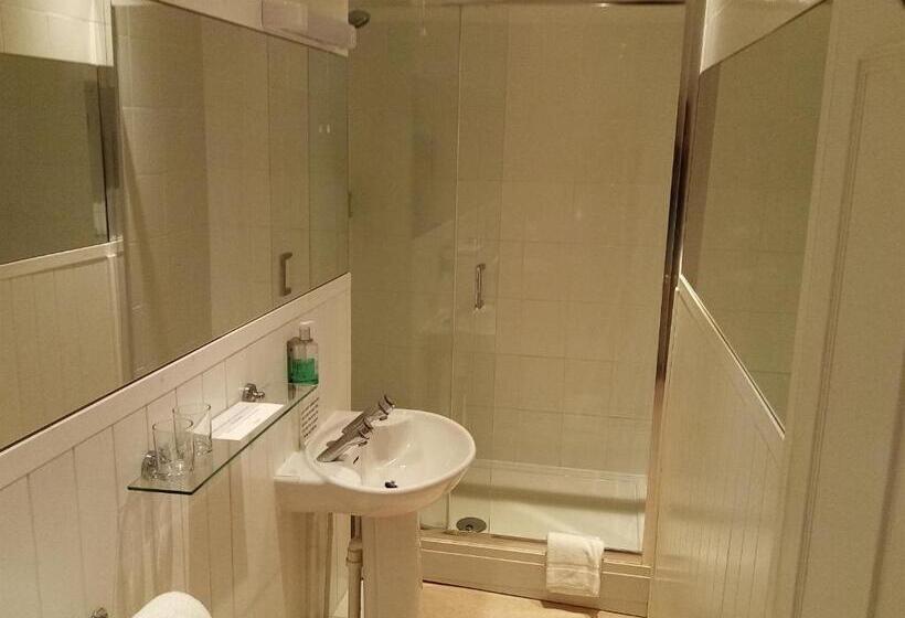 هتل The Sibson Inn