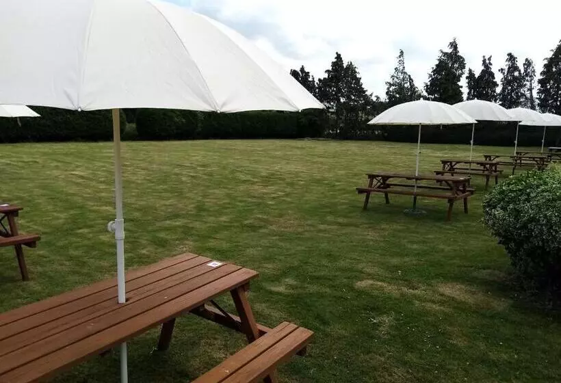 هتل The Sibson Inn