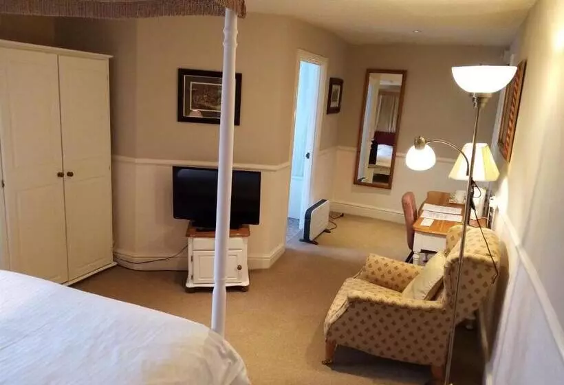 هتل The Sibson Inn