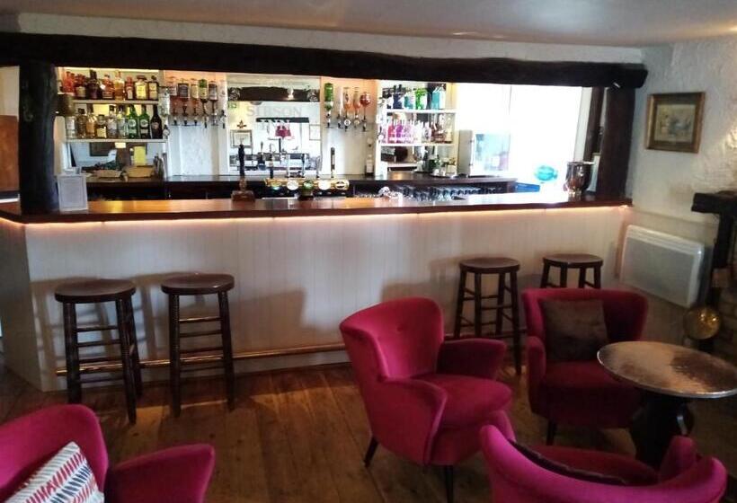 هتل The Sibson Inn