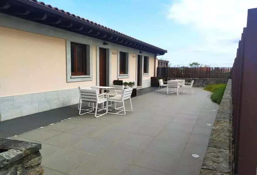 Отель Villa Marron