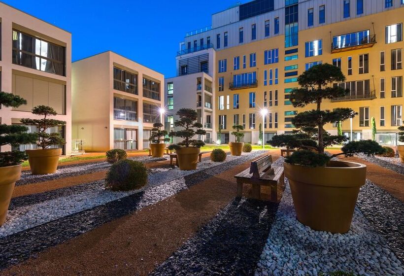 Lagrange Aparthotel Lyon Lumière