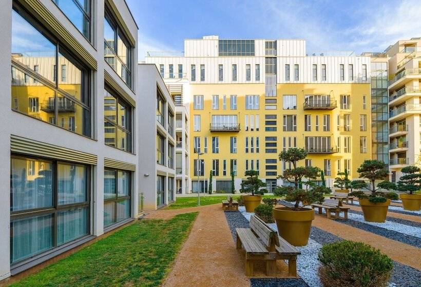 Lagrange Aparthotel Lyon Lumière