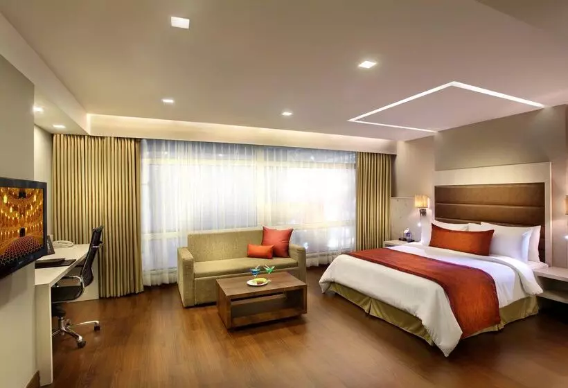 Mahagun Sarovar Portico Suites Ghaziabad