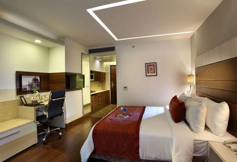 Mahagun Sarovar Portico Suites Ghaziabad