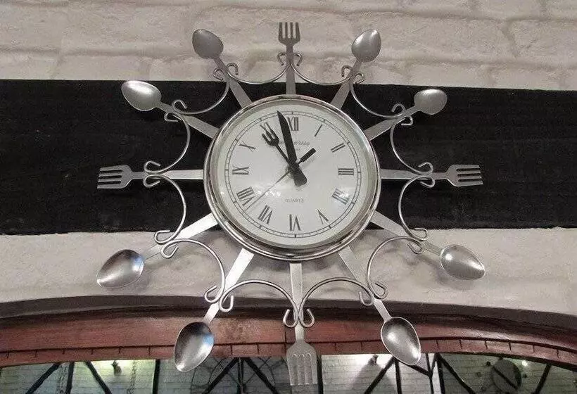 פנסיון The Sherborne Lodge