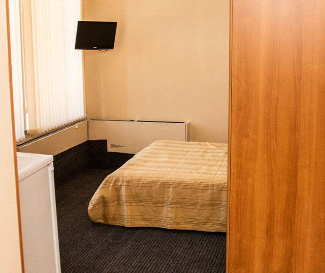 Rinaldi Near Letniy Garden