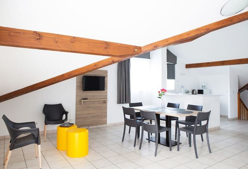 فندق Zenitude Hôtel Résidences La Versoix