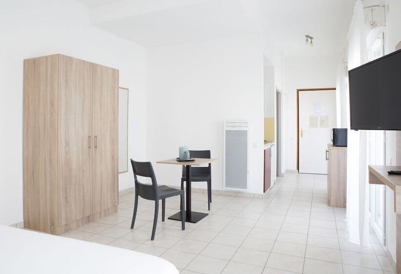 فندق Zenitude Hôtel Résidences La Versoix