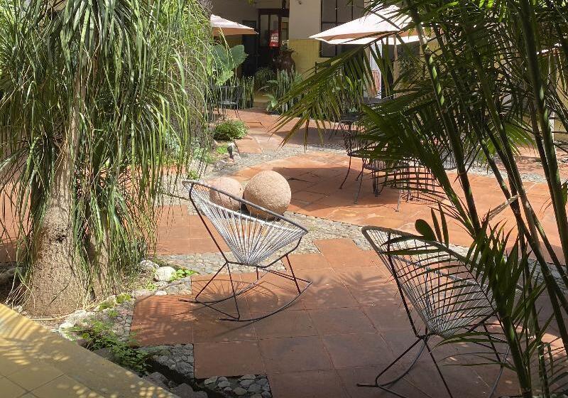 فندق صغير Allende Morelia