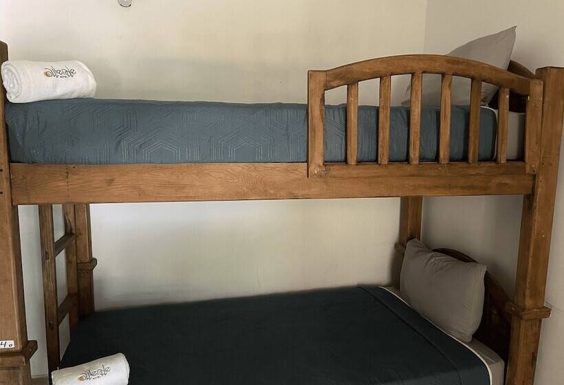 فندق صغير Allende Morelia