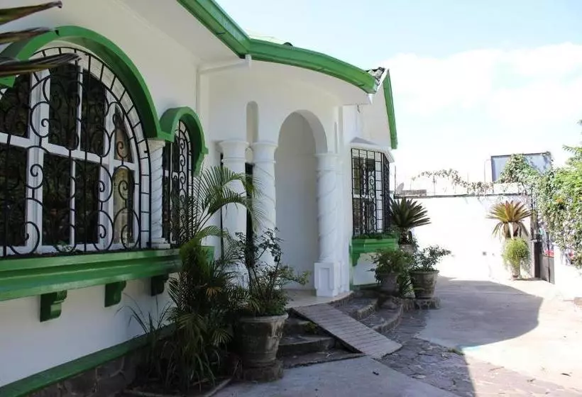 Hostel Casa Del Parque