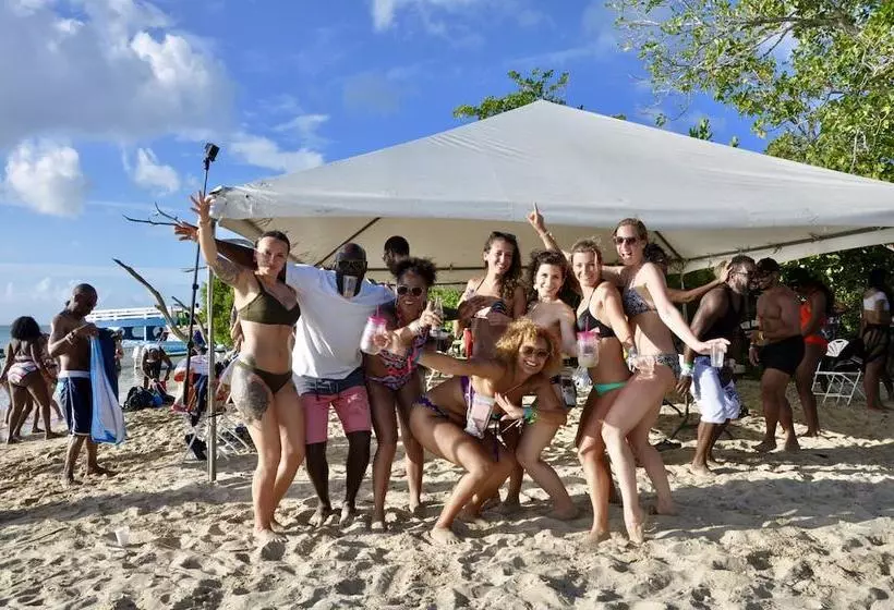 Fish Tobago Guesthouse