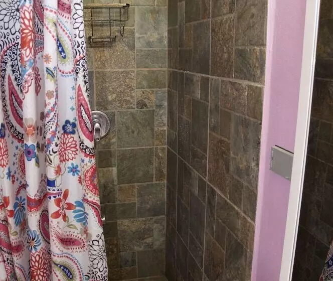 Fish Tobago Guesthouse