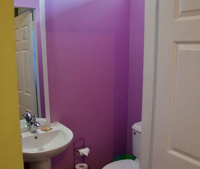 Fish Tobago Guesthouse