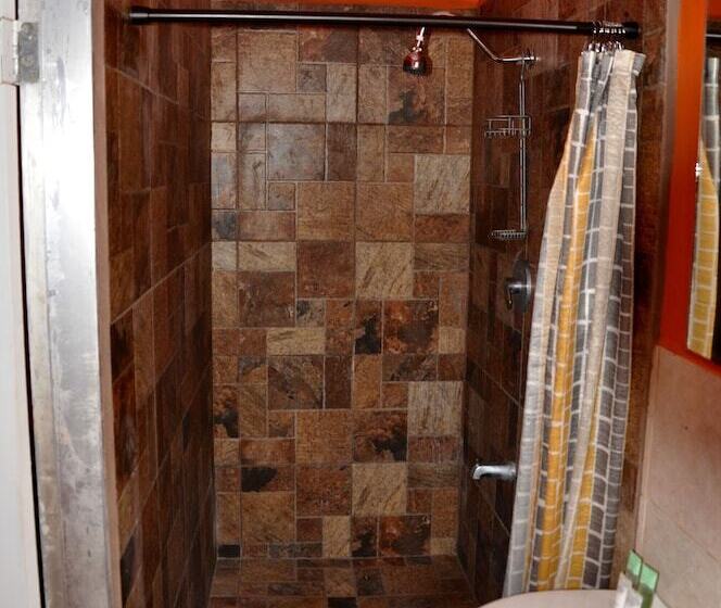 Fish Tobago Guesthouse