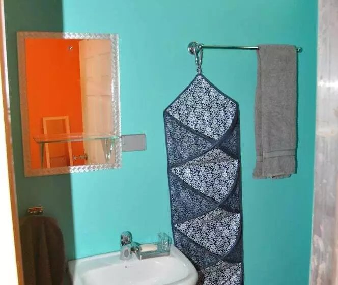 Fish Tobago Guesthouse