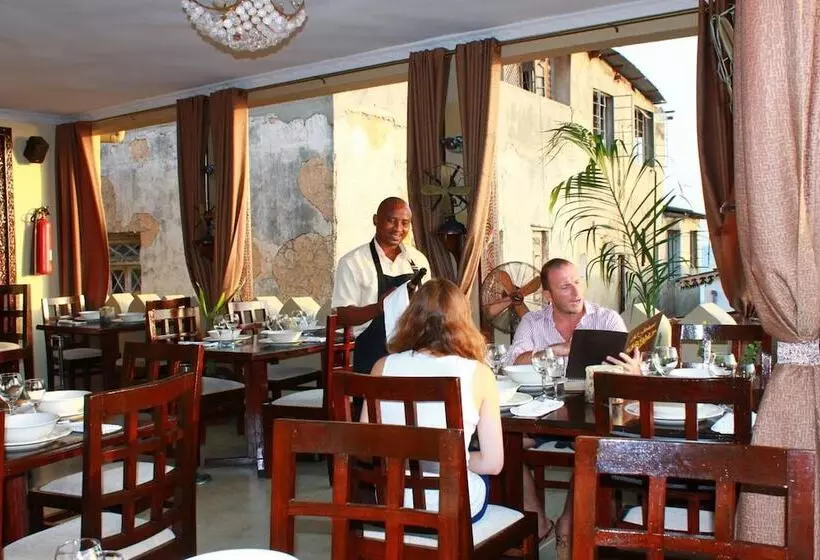 Al Johari Hotel & Spa