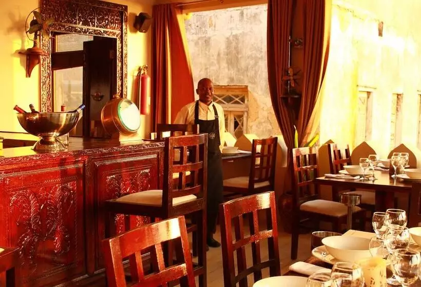 Al Johari Hotel & Spa