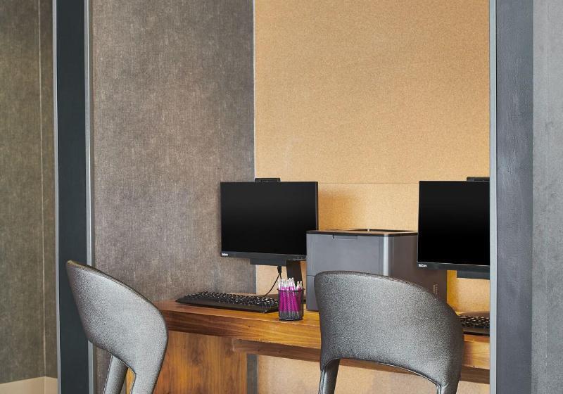 فندق Aloft Dulles Airport North