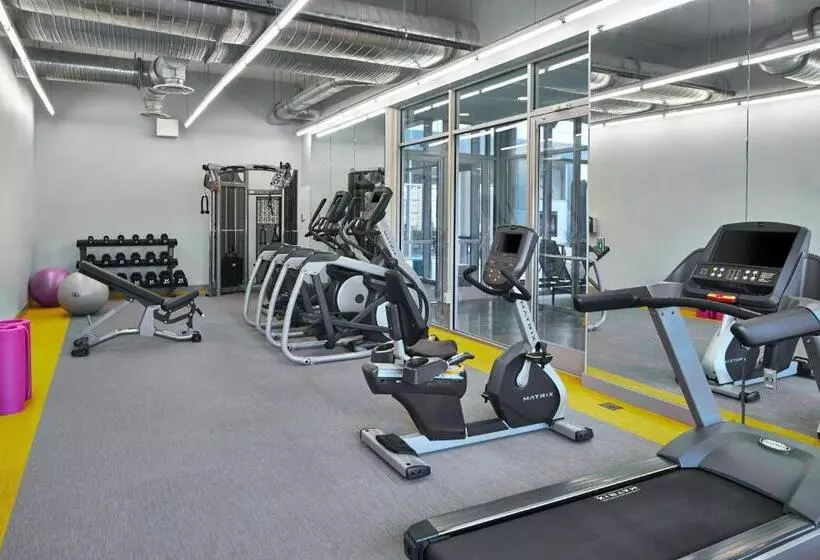 Hotelli Aloft Dulles Airport North