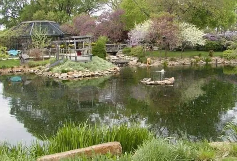 Отель Best Western Emporia Inn