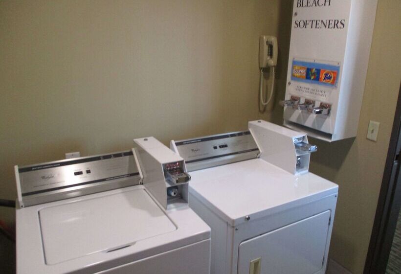 호텔 Best Western Emporia Inn