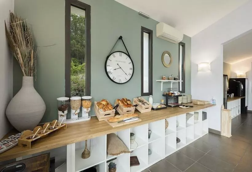 בית מלון כפרי Garden & City Mont Ventoux   Malaucène