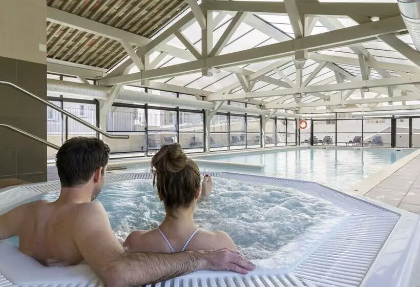 בית מלון כפרי Garden & City Mont Ventoux   Malaucène