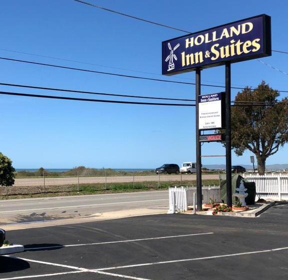 Отель Holland Inn & Suites