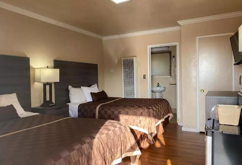 酒店 Holland Inn & Suites