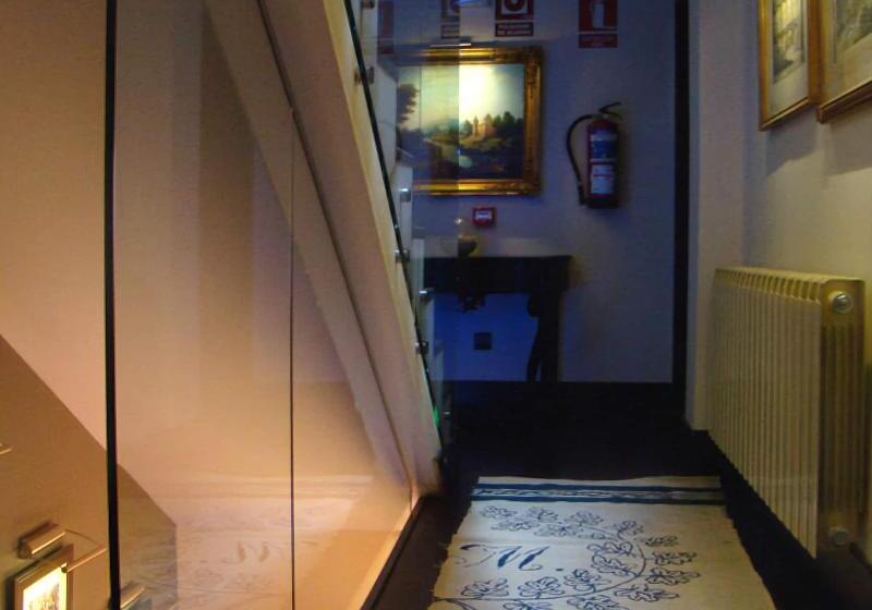 فندق Hospederia Los Templarios