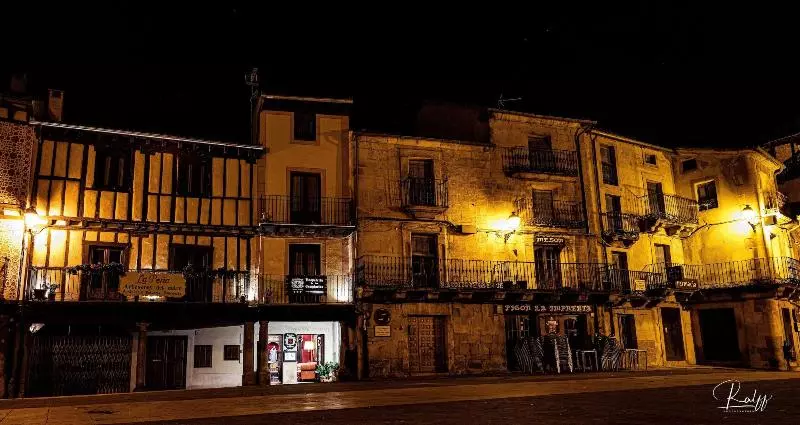 호텔 Hospederia Los Templarios