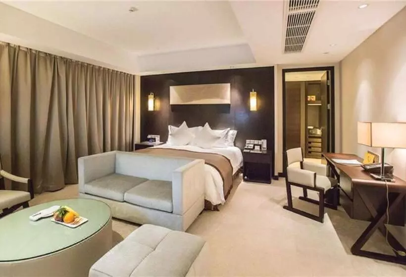 Отель Howard Johnson Ifc Plaza Ningbo