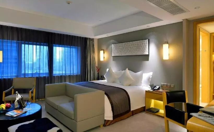 Отель Howard Johnson Ifc Plaza Ningbo