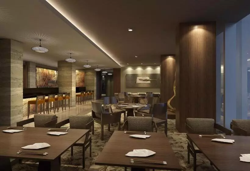 Отель Howard Johnson Ifc Plaza Ningbo