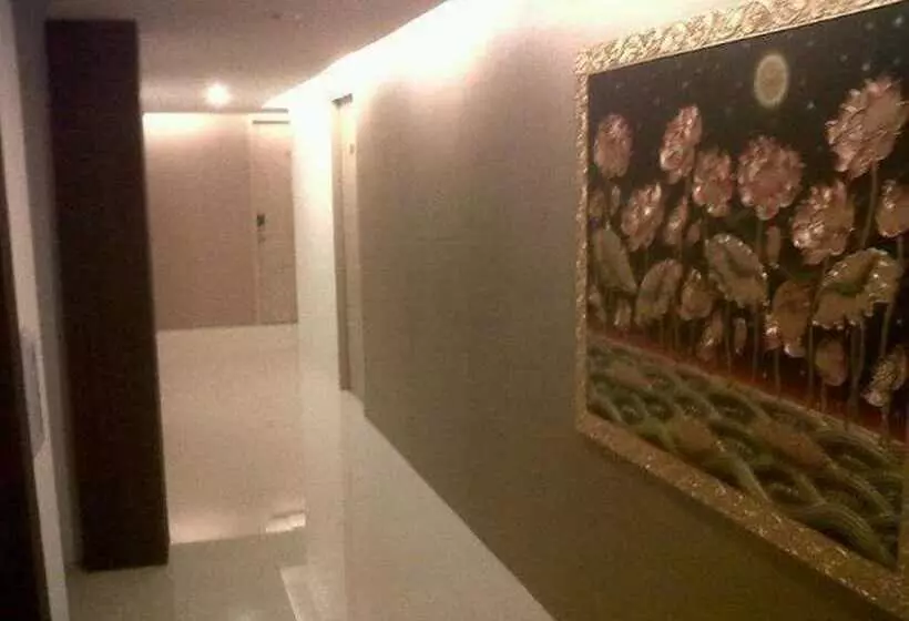 هتل Nantra Sukhumvit 39