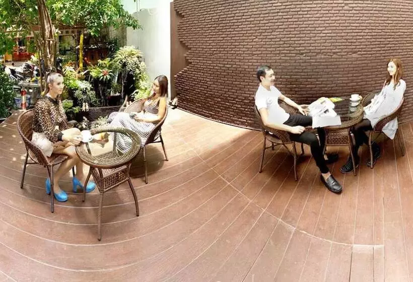 هتل Nantra Sukhumvit 39