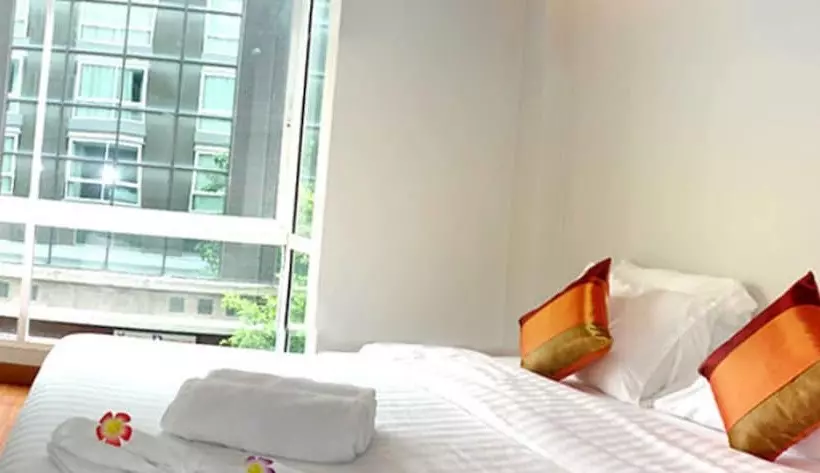 هتل Nantra Sukhumvit 39