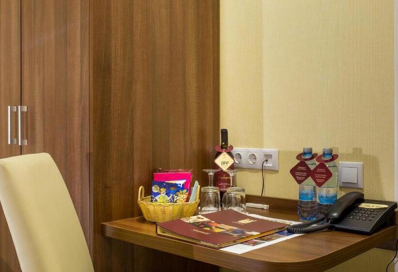 酒店 Optima River Mykolaiv