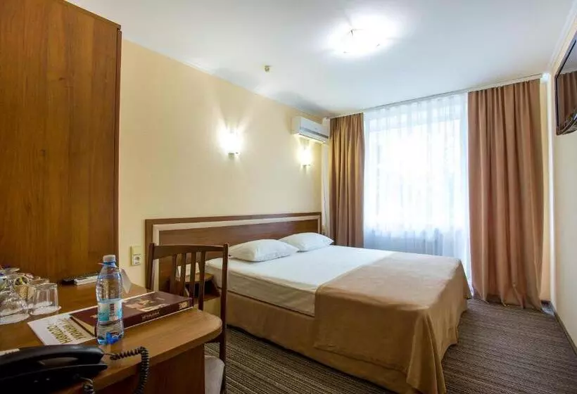 ホテル Optima River Mykolaiv