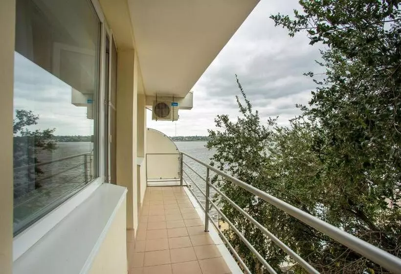 ホテル Optima River Mykolaiv