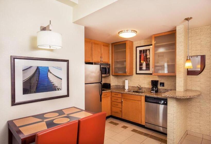 فندق Residence Inn Portland Downtown Waterfront