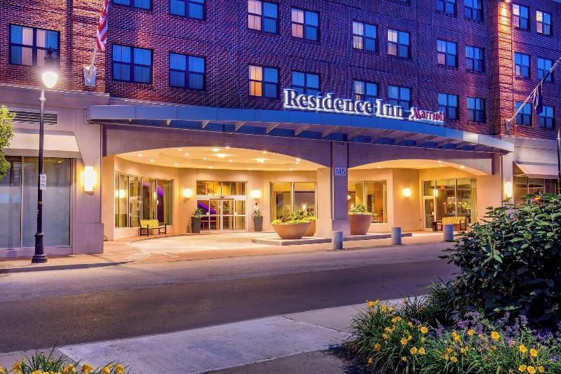 فندق Residence Inn Portland Downtown Waterfront