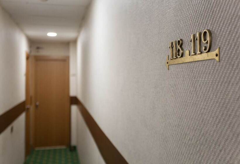 酒店 Residence Lepontina