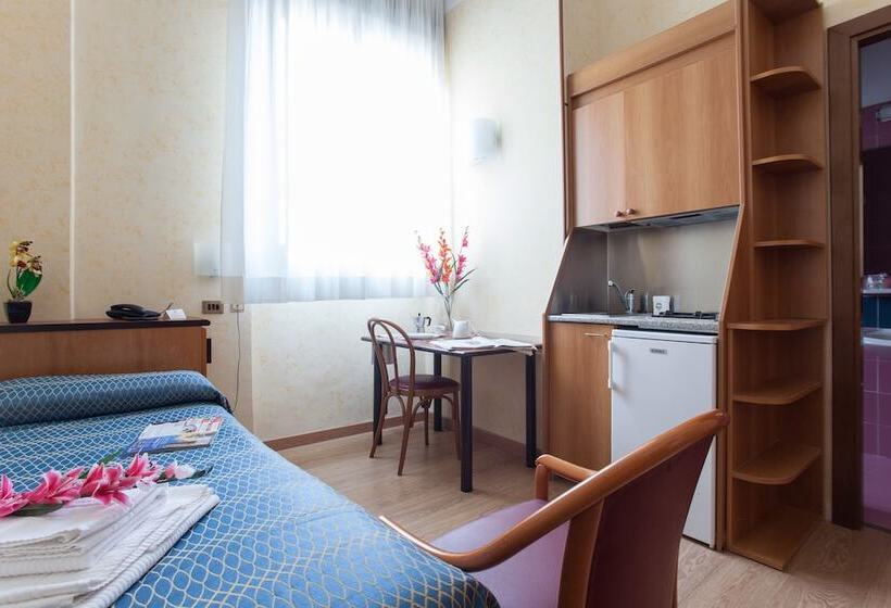 酒店 Residence Lepontina