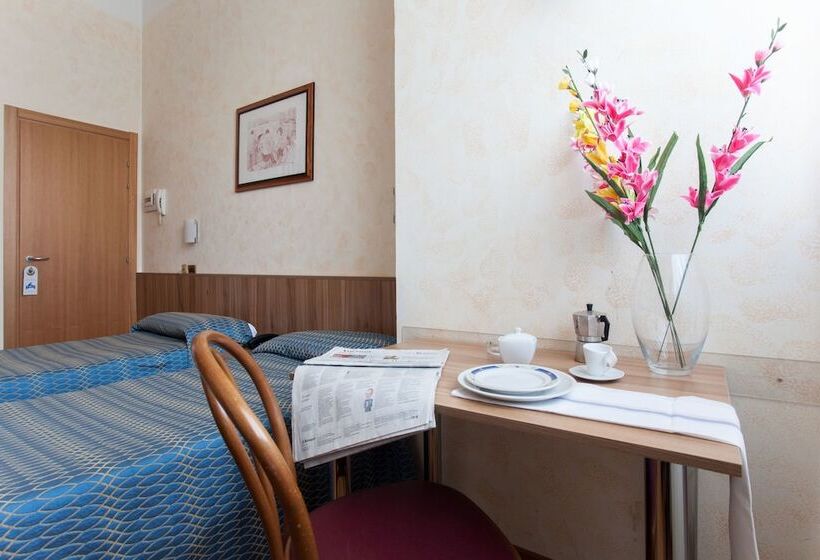 酒店 Residence Lepontina